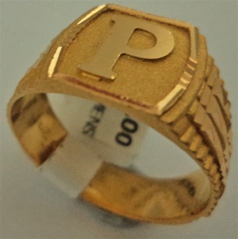 Buy gold engagement rings, gold wedding rings etc. 22 Karat Gold Initial 'P' Gents Ring - 22 : Gold Jewellery ...