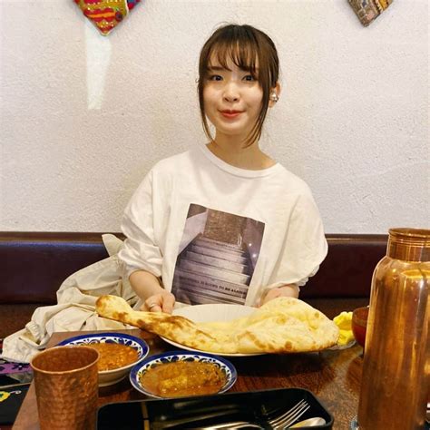 蒼山幸子さんのインスタグラム写真 蒼山幸子instagram 「カレー日和。 昨日も家でドライカレーを 食べたのを忘れていました。 みそちゃんは 久しぶりに会っても 昨日会ったような