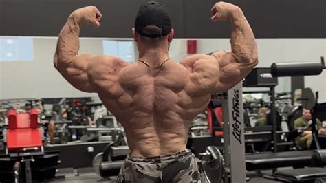 Rx Realm Hunter Labradas Back Training One Month Out From The 2023