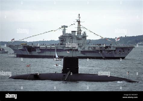 The First British Nuclear Powered Submarine Hi Res Stock Photography