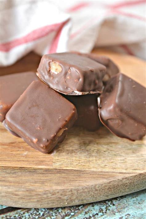 To start, the marshmallows make great use of our bulletproof collagelatin (a collagen and gelatin blend). Keto Fat Bombs - BEST Keto Smores Fat Bombs - {Easy - NO ...