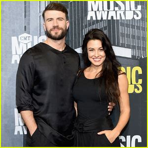 08.09.2020 · sam hunt isn't shy about documenting his relationship with his wife hannah through his songs and according to sam, she is who he gets a lot of his advice from as well. Sam Hunt & Wife Hannah Lee Fowler Hit Up CMT Awards 2017 ...