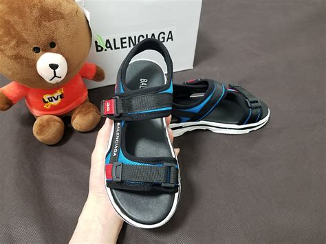 Balenciaga Shoes For Kids #597647 - balenciagareplica.ru