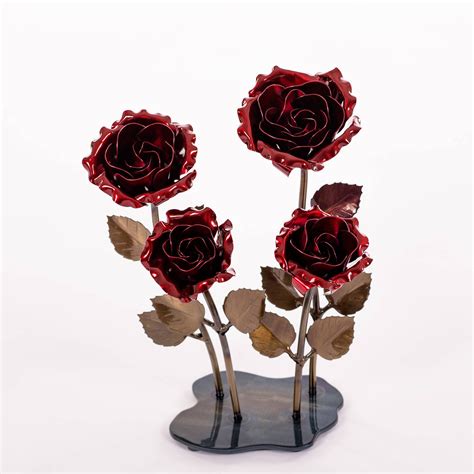 Set Of 4 Metal Roses Red Iron Anniversary 6th Etsy