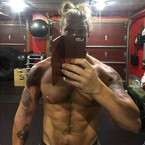 top 10 best wwe gym selfies