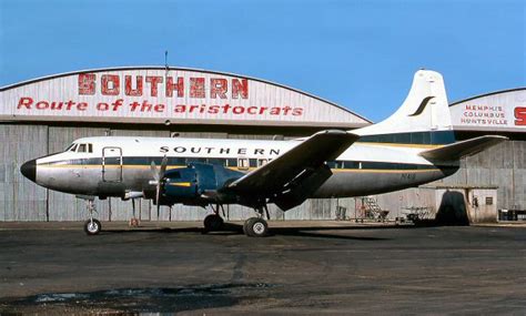 Southern Airways Martin 4 0 4
