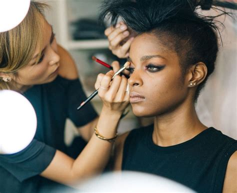 Freelance Makeup Artist Required Immediately Salary R3 000 To R6 000