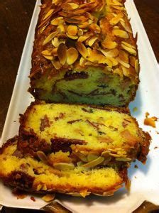 CAKE AU FOIE GRAS ET AU MAGRET FUME