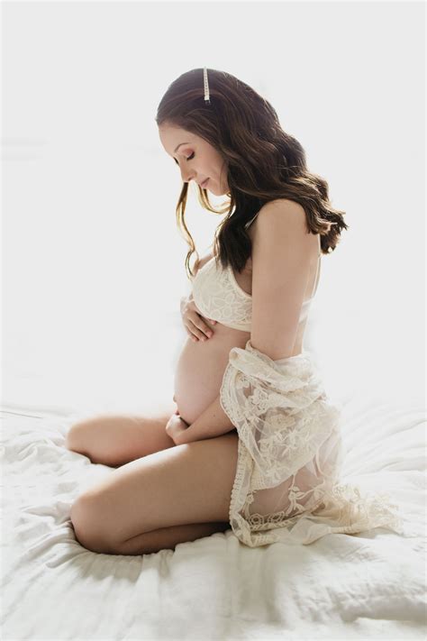 Studio Maternity Shoot Maternity Poses Maternity Dresses Winter