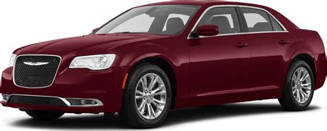 2019 Chrysler 300 Price Value Ratings And Reviews Kelley Blue Book
