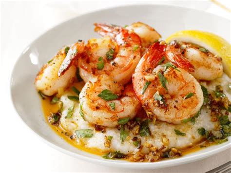 Follow this mix and match diabetic diet meal plan—adapted from the outsmart diabetes diet—for shrimp salad bowl: Diabetic Meal With Shrimp - Low Carb Garlic Basil Shrimp ...