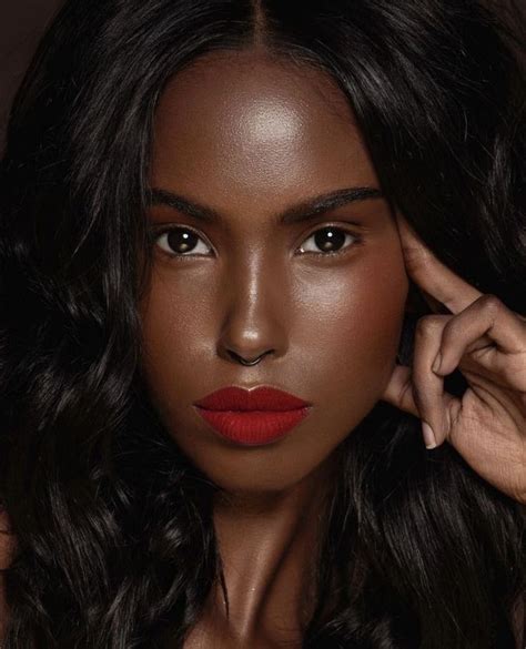 Pin By Dayane Coffani On Inverno Brilhante Lipstick For Dark Skin Black Girl Makeup Dark