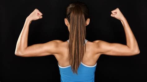 7 Quick Ways To Get Strong Toned Arms Тренировка тела Упражнения