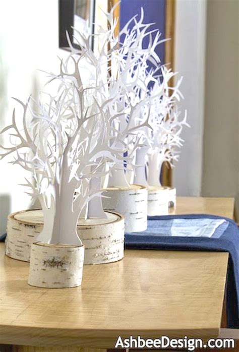 In today's post, the classic chocolate yule log recipe receives a modern update in design, but still packs loads of delicious flavor for the holiday season. Decorating With White Birch Logs | Decoratingspecial.com