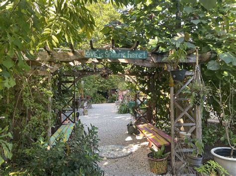 Aguacate Sanctuary Of Love - Tamiami - Miami - The Infatuation