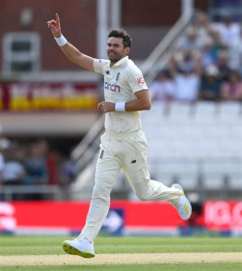Jimmy Anderson Is The Enigma Cricket Needs And Won T Let Out Of Its Sight