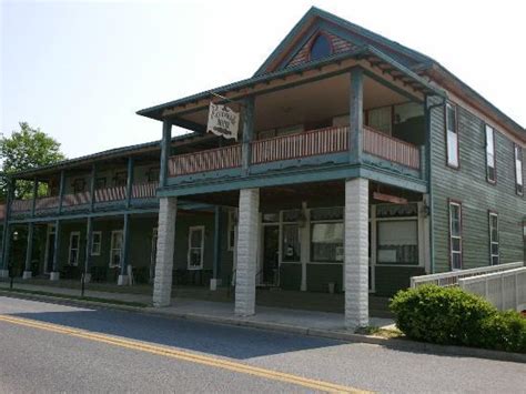 101 cedar ln greensboro, md 21639. Riverside Country Inn (Greensboro, MD) - Inn Reviews ...