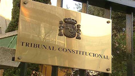 A constitutional court is a high court that. NUEVA Sentencia Tribunal Constitucional. OBLIGACION DE LA COLEGIACION DE FUNCIONARIOS Y ...