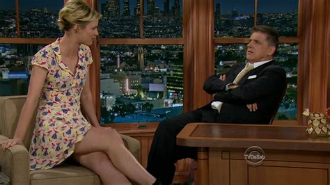 Mackenzie Davis Nuda ~30 Anni In The Late Late Show With Craig Ferguson