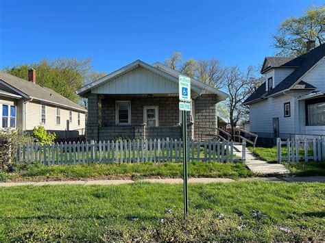 1021 12th Ave, Rock Island, IL 61201 | Zillow