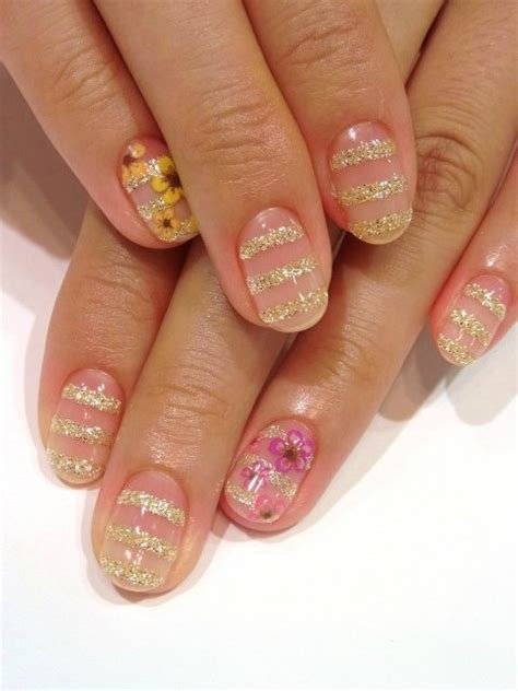 Chic And Easy Fall Nail Art Designs