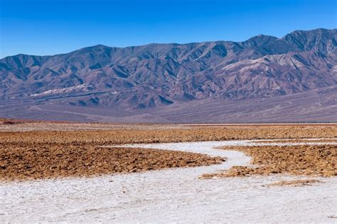 Premium Photo View Of The Basins Salt Flats Badwater Basin Death