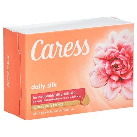 Caress Daily Silk Beauty Bar Soap For Dry Skin 375 Oz 12 Bars