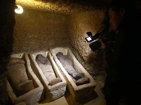 egypt unveils pharaonic tomb 50 mummies hawkesbury gazette richmond nsw