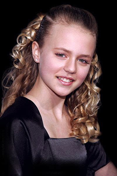 If sports is not your passion, get this haircut as it is messy to play with newly set bangs. 15+ New Trendy Hairstyles for Teenage Girls - ShePlanet
