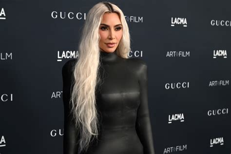 Kim Kardashian Debuts New Hairstyle Perfect For The Holidays Parade