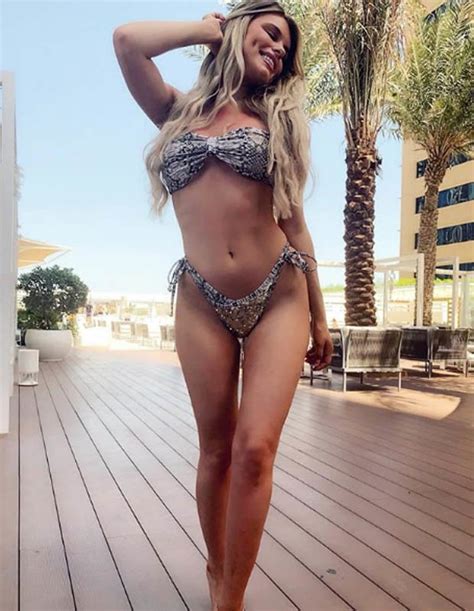 Love Island S Hayley Hughes Strips Down For Sexy Instagram Snap Daily Star