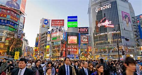 Japan Economy Enters Recession After Contracting 04 On Quarter