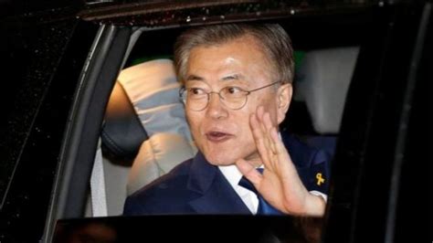 الليبرالي مون جاي إن يعلن فوزه بانتخابات الرئاسة في كوريا الجنوبية Bbc News عربي