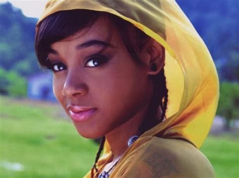 Lisa “left Eye” Lopes 10 Greatest Style Moments The Source