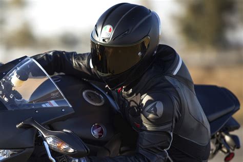 The Best Motorcycle Helmets Of Digital Trends