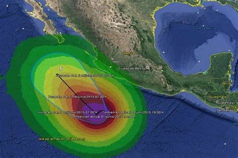 Jeff bridges, david lascher, ryan phillippe and others. La segunda tormenta del Pacífico 'Blanca' se convertiría en huracán este martes