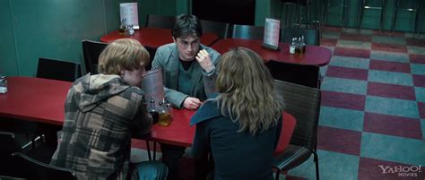 Harry Potter And The Deathly Hallows Part 1 Exclusive Clip Cafe Attack Hd Harry Potter