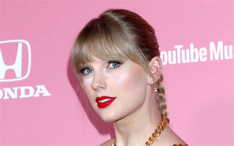 Taylor Swifts Publicist Reacts To Kim Kardashians Accusation That She
