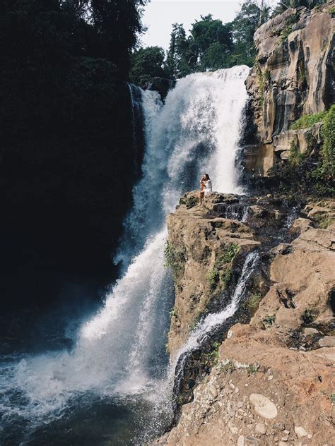 Tegenungan Waterfall On Beachgold Waterfall Places To Visit