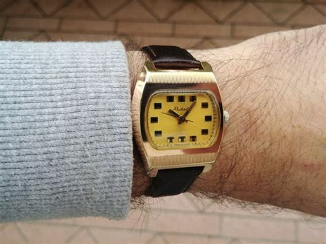 Rakéta in bárczi, géza and lászló országh: Vintage Raketa sat, tzv. Raketa TV - pozlata AU12,5 ...