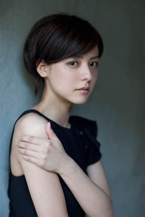 South koreans are adept at experimenting with new hair colors and trends. Korean Hairstyle Female Short