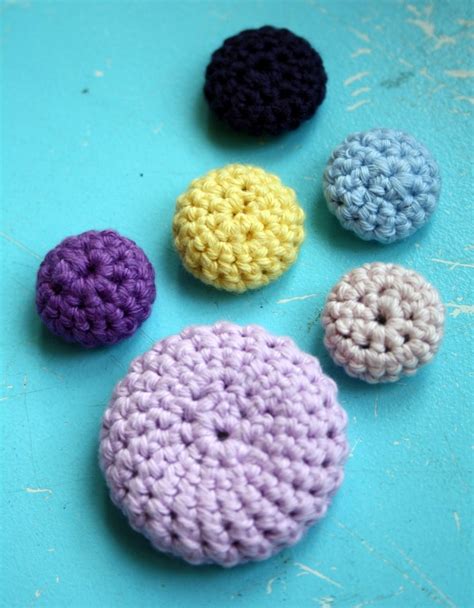 Best Images About Crochet Tutorials Buttons On Pinterest Free Pattern Covered Buttons And