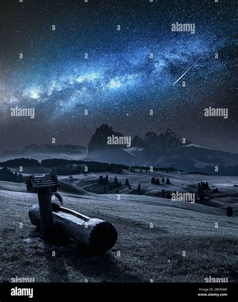 Milky Way Over Alpe Di Siusi Dolomites Stock Photo Alamy