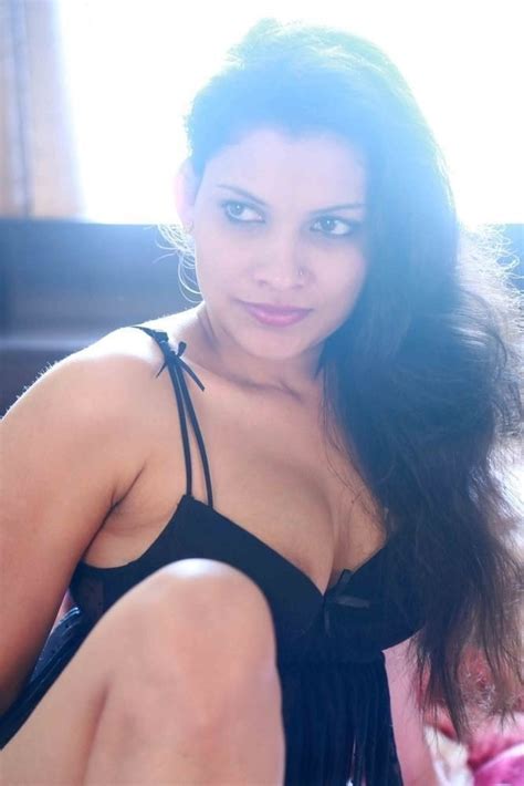Reshmi R Nair Mallu Cumslut Whore Posing Nude 418 Pics Xhamster