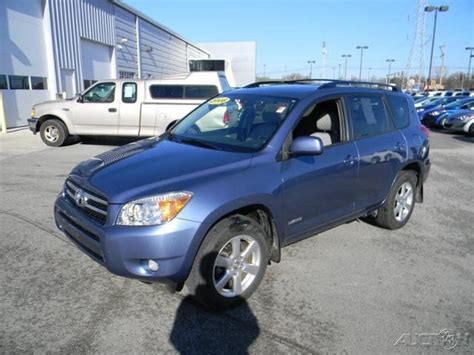 The 2008 toyota rav4 is a crossover suv that falls in between the compact and midsize categories in terms of size. 2008 Blue Toyota Rav4 Limited 4WD SUV Moonroof One Owner 2.4L Clean Car