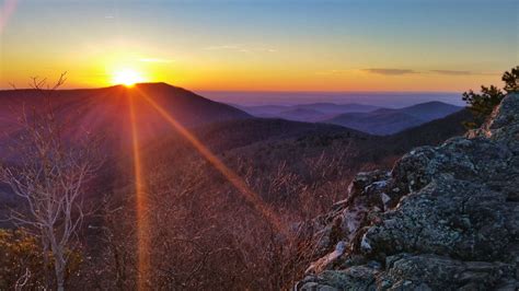 The 13 Best Hikes With A View In Virginia Hiking In Virginia Best