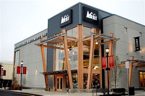Outdoor Gear Retailer Rei Aims To Open New Columbia Store In November