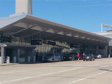 Terminal At Cleveland Hopkins International Airport Officially Re Opens
