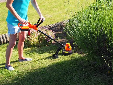 Cordless Strimmer Grass Trimmer Kit Inc V Lithium Battery And Charger Eskde Best Price Hot Deals