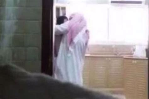 Saudi Woman Risks Jail For Filming Husband Flirting With Housemaid